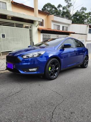 FORD FOCUS 2.0 SE 16V FLEX 4P POWERSHIFT